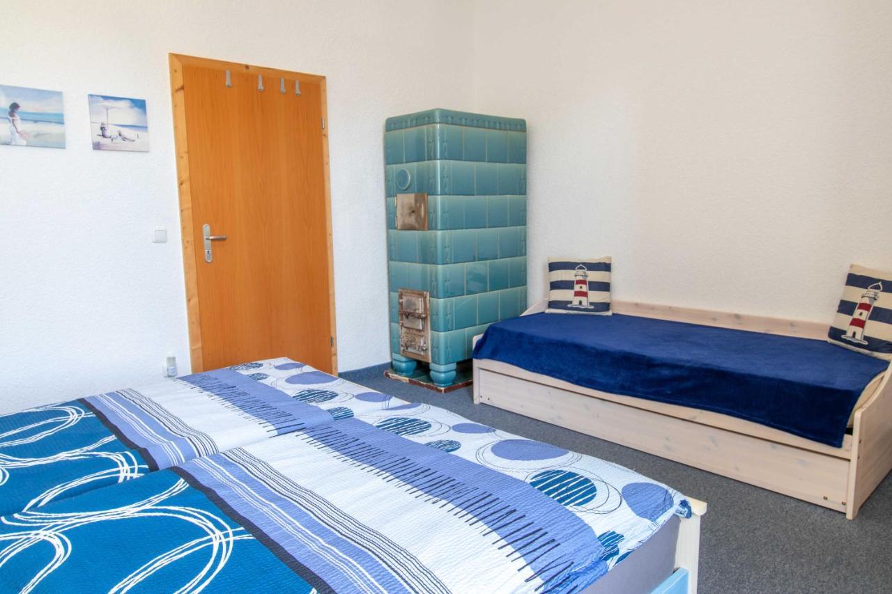 צינוביץ Ferienwohnungen Villa Vedro מראה חיצוני תמונה