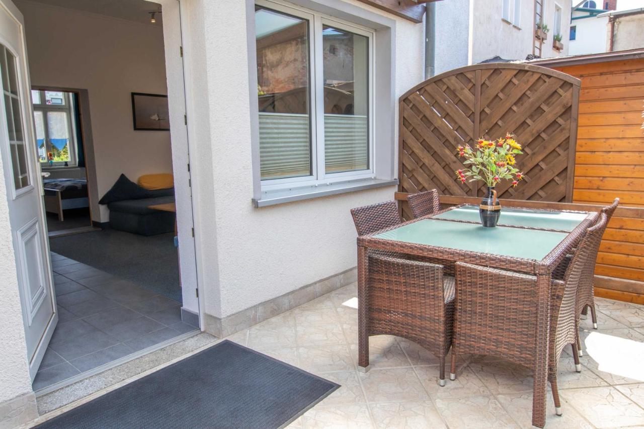 צינוביץ Ferienwohnungen Villa Vedro מראה חיצוני תמונה