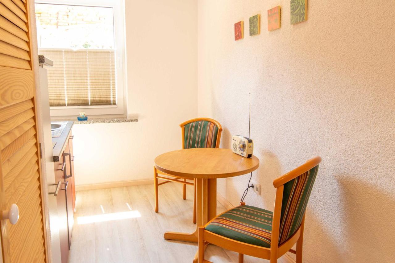 צינוביץ Ferienwohnungen Villa Vedro מראה חיצוני תמונה