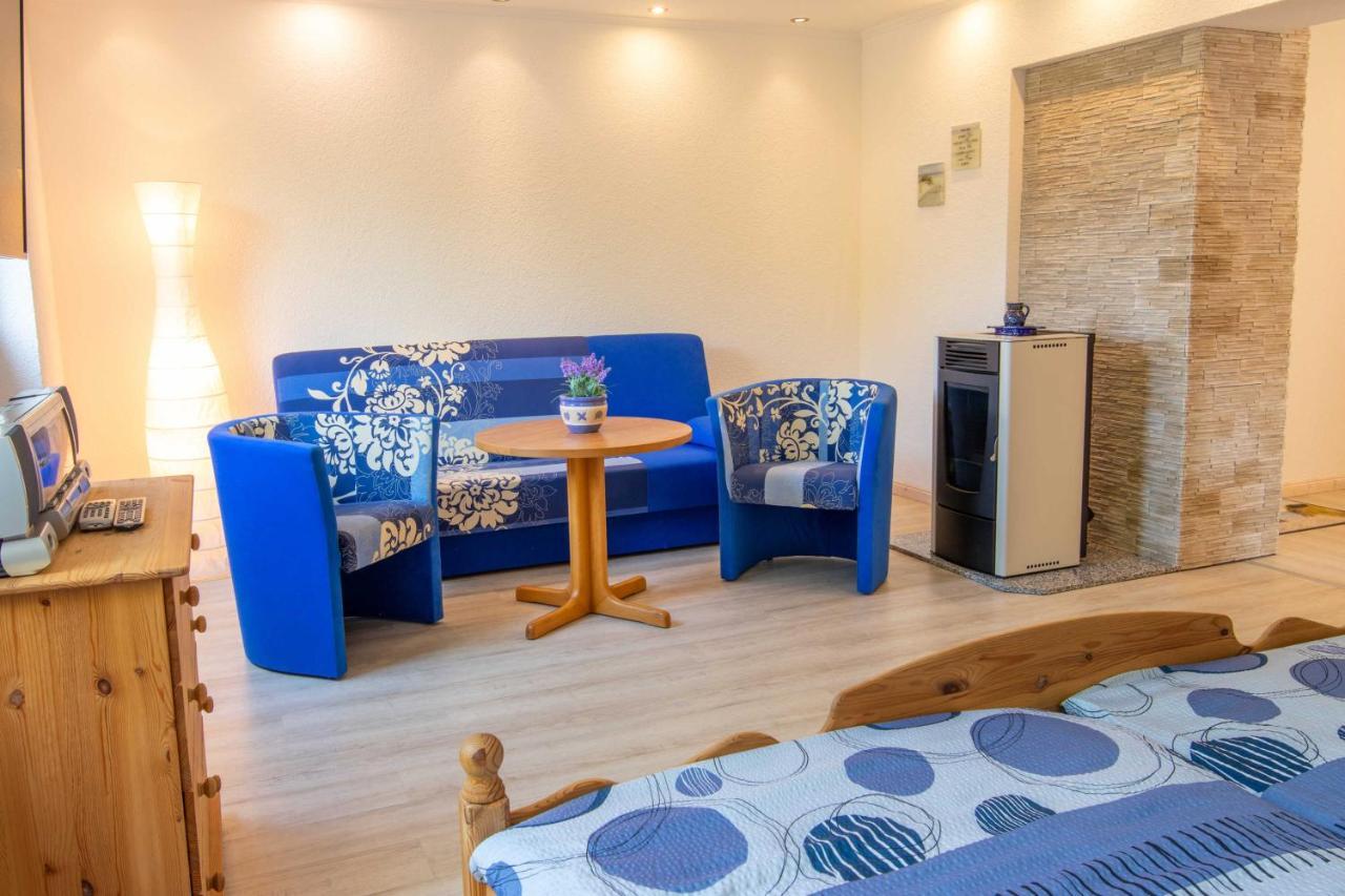 צינוביץ Ferienwohnungen Villa Vedro מראה חיצוני תמונה