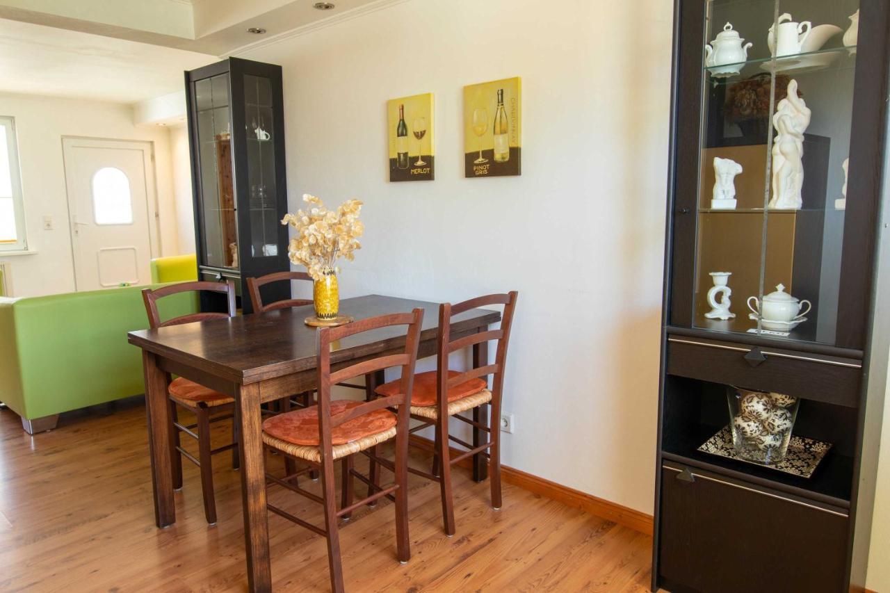 צינוביץ Ferienwohnungen Villa Vedro מראה חיצוני תמונה